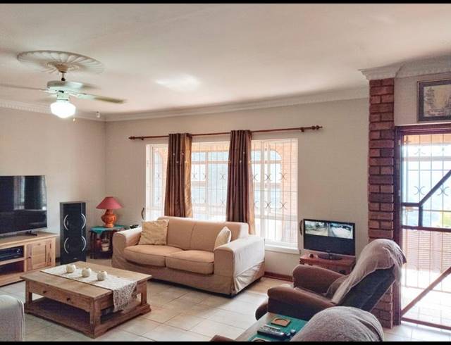 4 BEDROOM HOUSE FOR SALE IN NORTHDENE